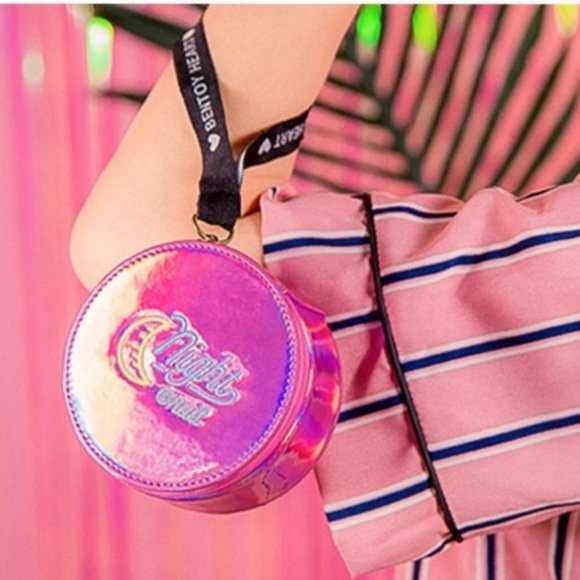 Women's Round Wristlet Bentoy Night Moon Pink - Picture 1 of 5